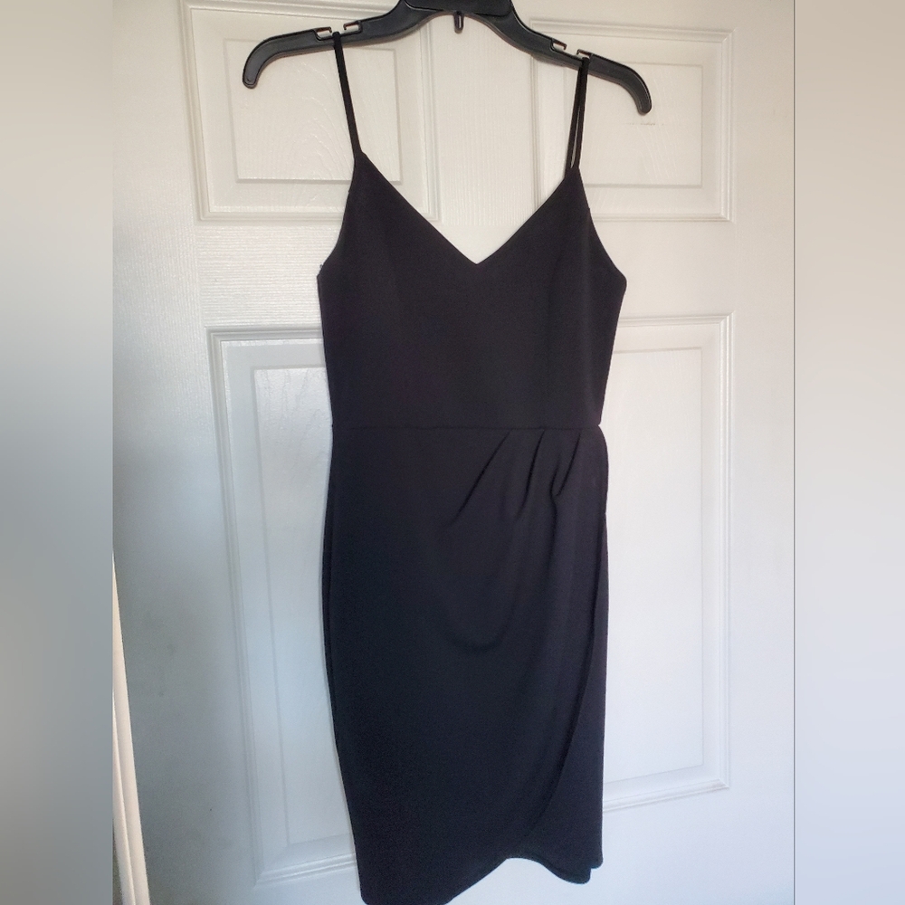 Black Dress Size Medium Lulus Dress LBD